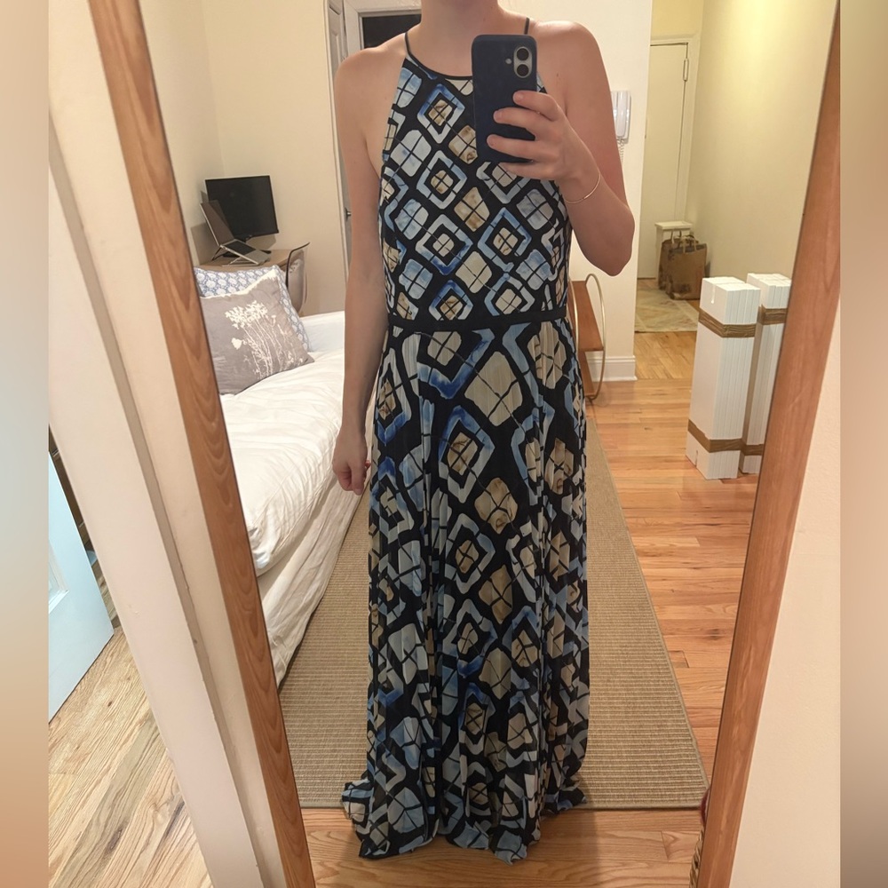 Geometric Patterned Maxi Dress